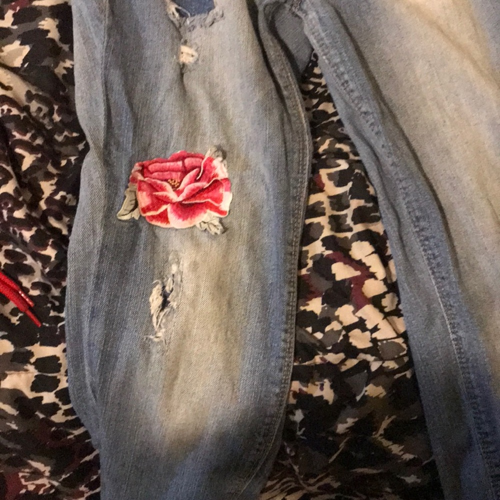 Jeans - Picture 2 of 3
